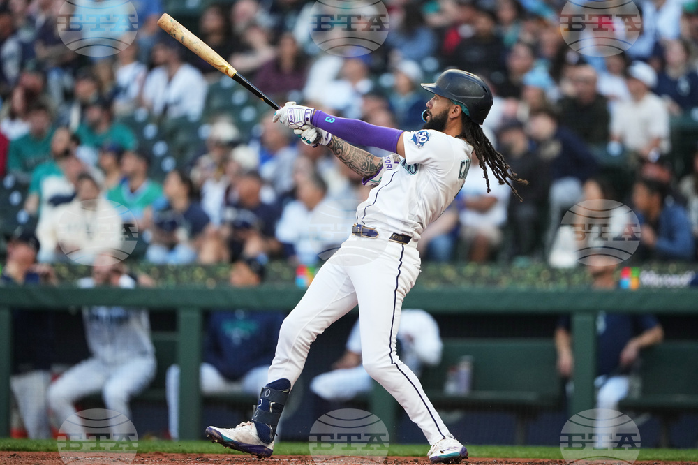 Braves Mariners Baseball