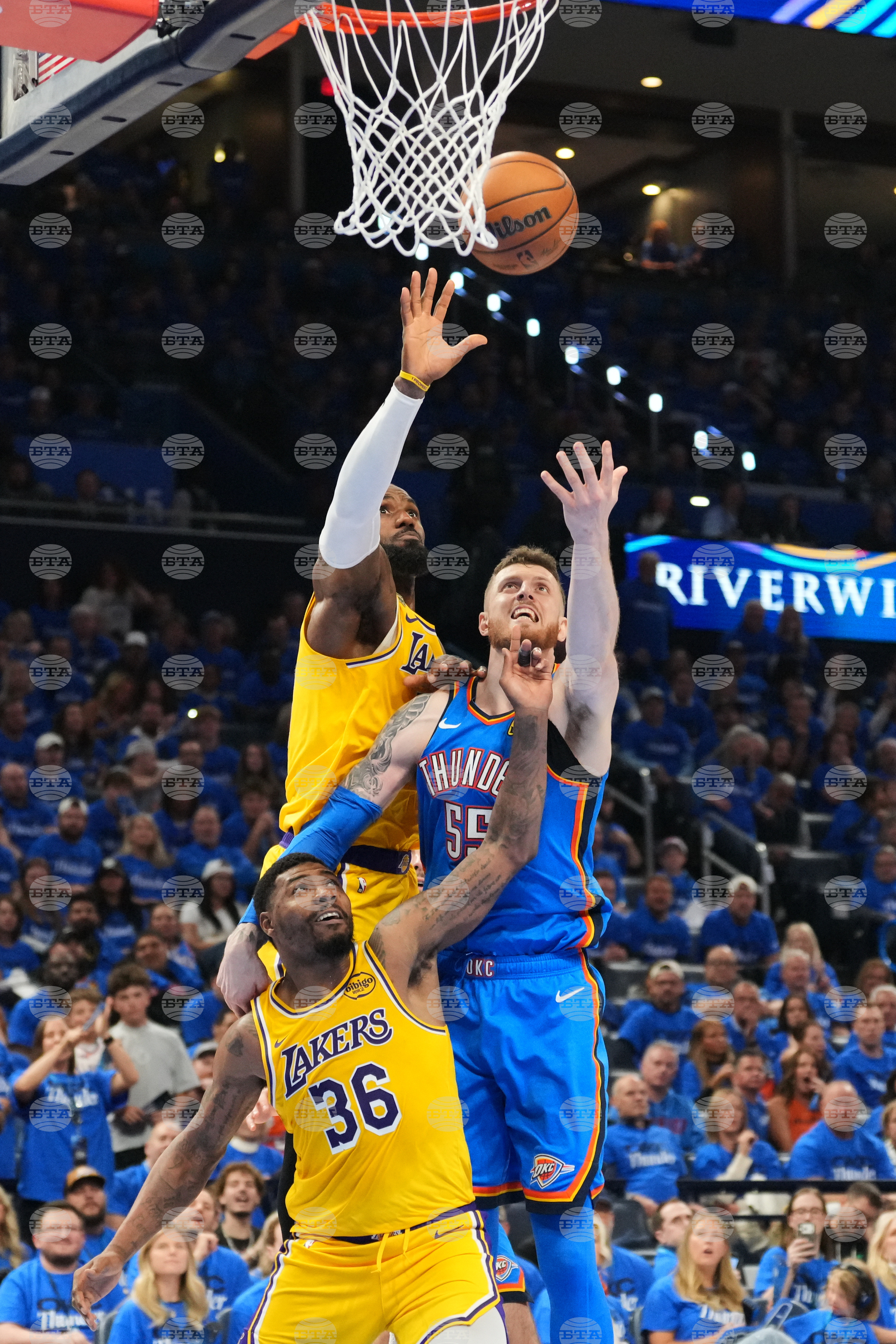 Lakers Thunder Basketball