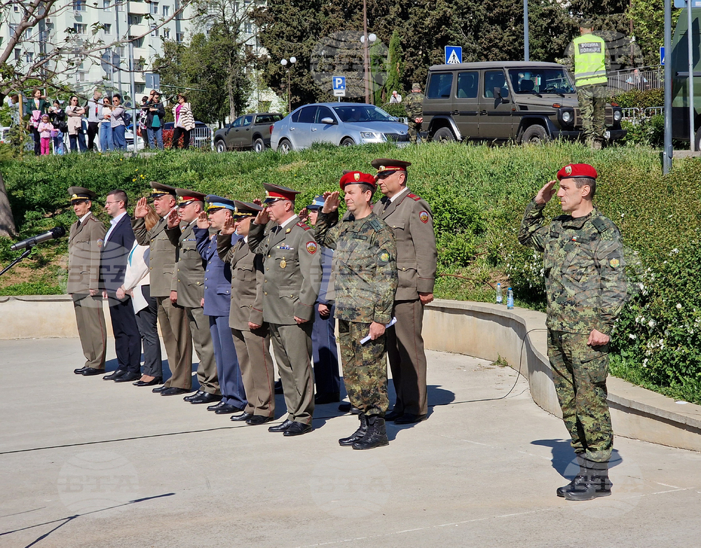 Стара Загора - Ден на храбростта и празник на Българската армия - 6 май - водосвет - знамена