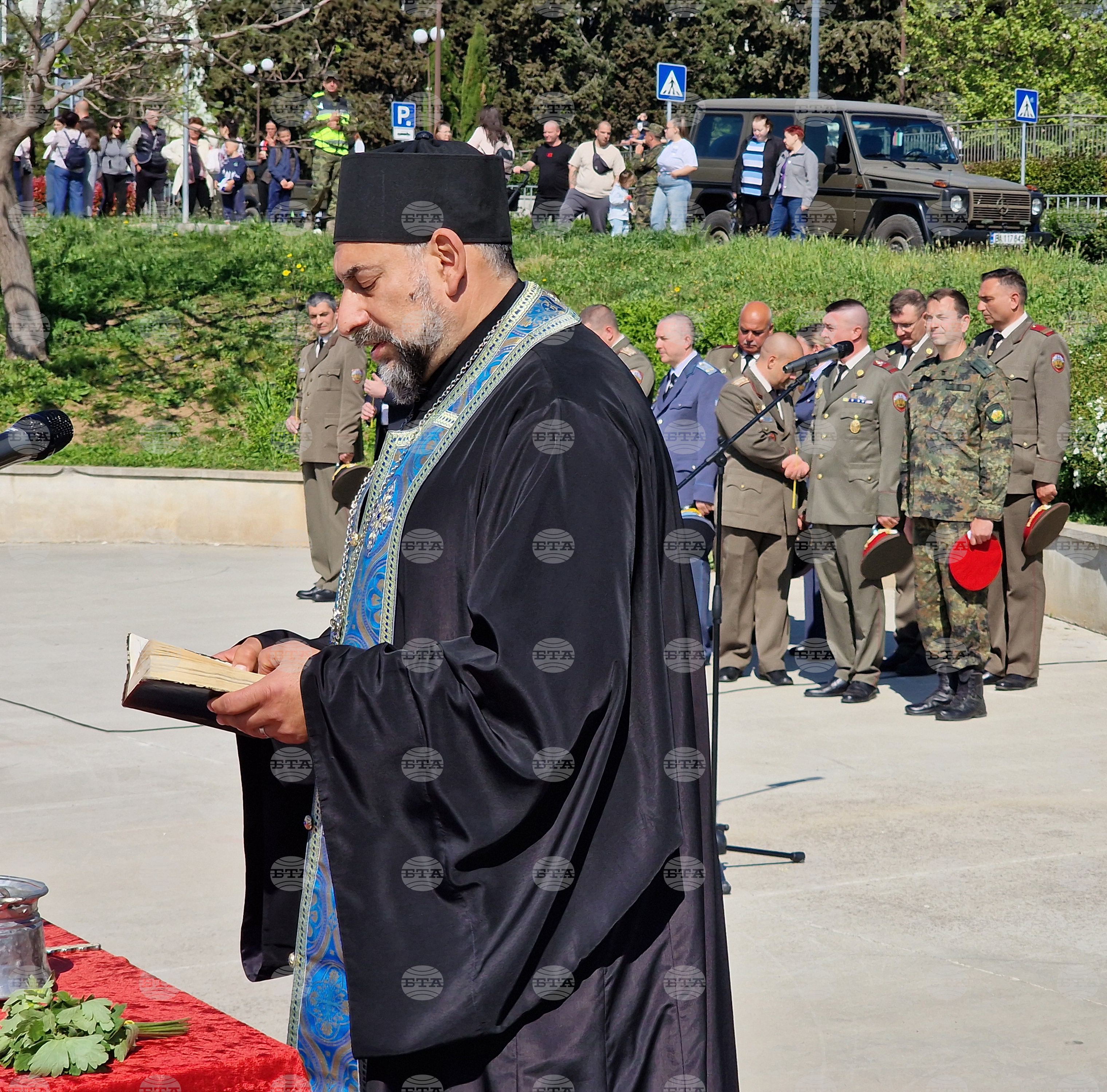 Стара Загора - Ден на храбростта и празник на Българската армия - 6 май - водосвет - знамена