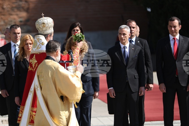 Caretaker PM Gurov Marks Day of Valour, Praises Courage of Soldiers and Citizens