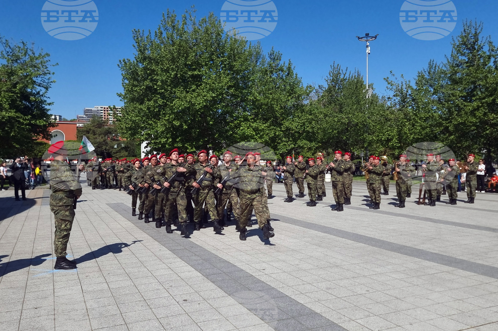 Плевен - Гергьовден - освещаване на бойно знаме