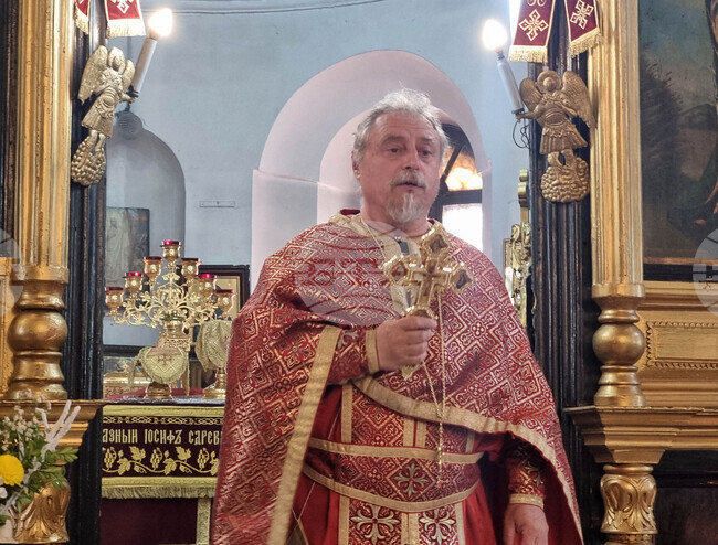 Свети Георги е пример за твърдост във вярата и саможертва, каза архиерейският наместник на Добричката духовна околия отец Георги