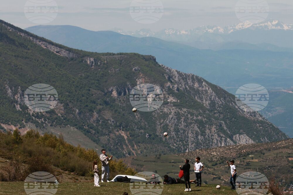 Албания - Село Борие - празник