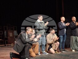 Снимка: Драматичен театър „Борис Луканов“ – Ловеч