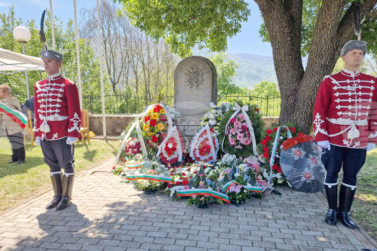 Day of Valour and Bulgarian Armed Forces Commemorated at Bulgarian Military Memorial in North Macedonia