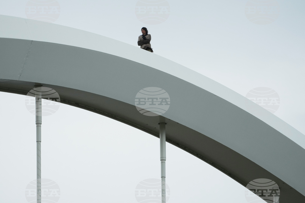 APTOPIX DC Bridge Protest Ends