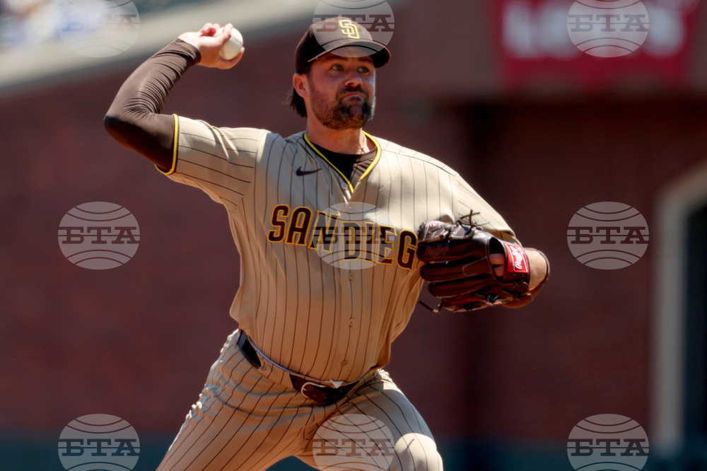 Padres Giants Baseball