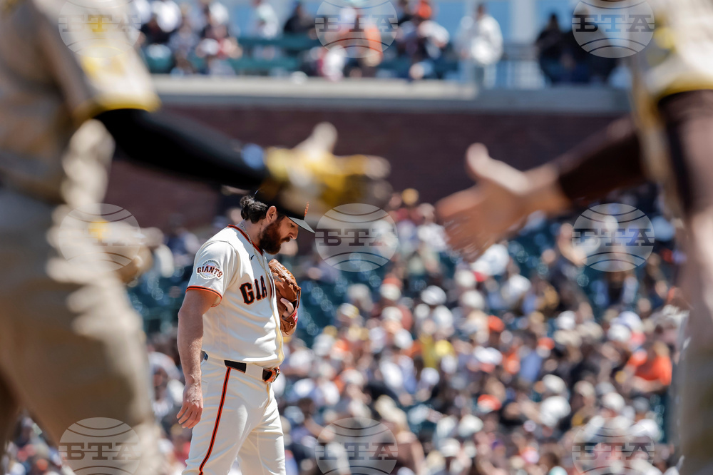 Padres Giants Baseball