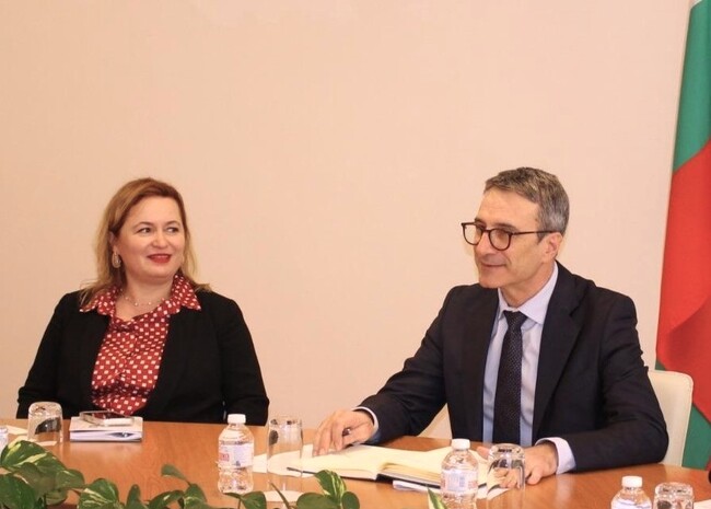 Министерство на енергетиката: България предаде на Европейската комисия Националния план за диверсификация на доставките на природен газ