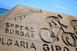 Бургас - Giro d’Italia 2026 - пясъчна скулптура
