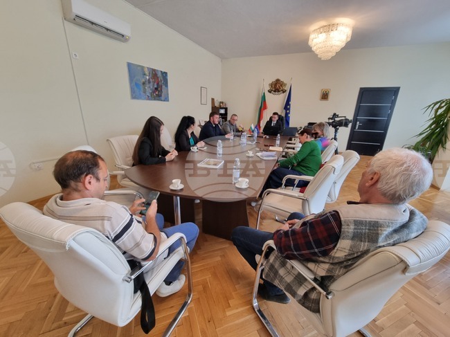 Областна администрация - Перник въведе нов модул за електронен документооборот в системата "Акстър"