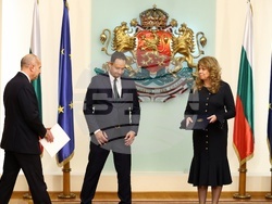 Илияна Йотова - „Прогресивна България“ - мандат за съставяне на правителство - връчване