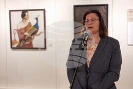 Ямбол - изложба - „Личността зад портрета“