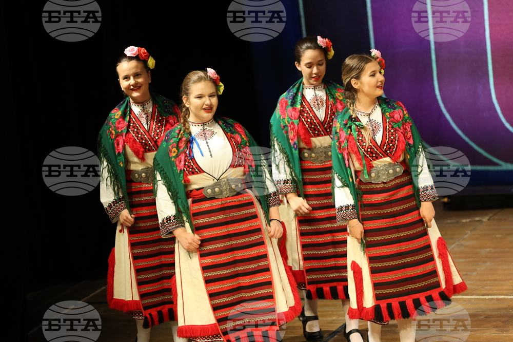 Благоевград - Пирински танцов ансамбъл „Вихрен“ - годишен концерт