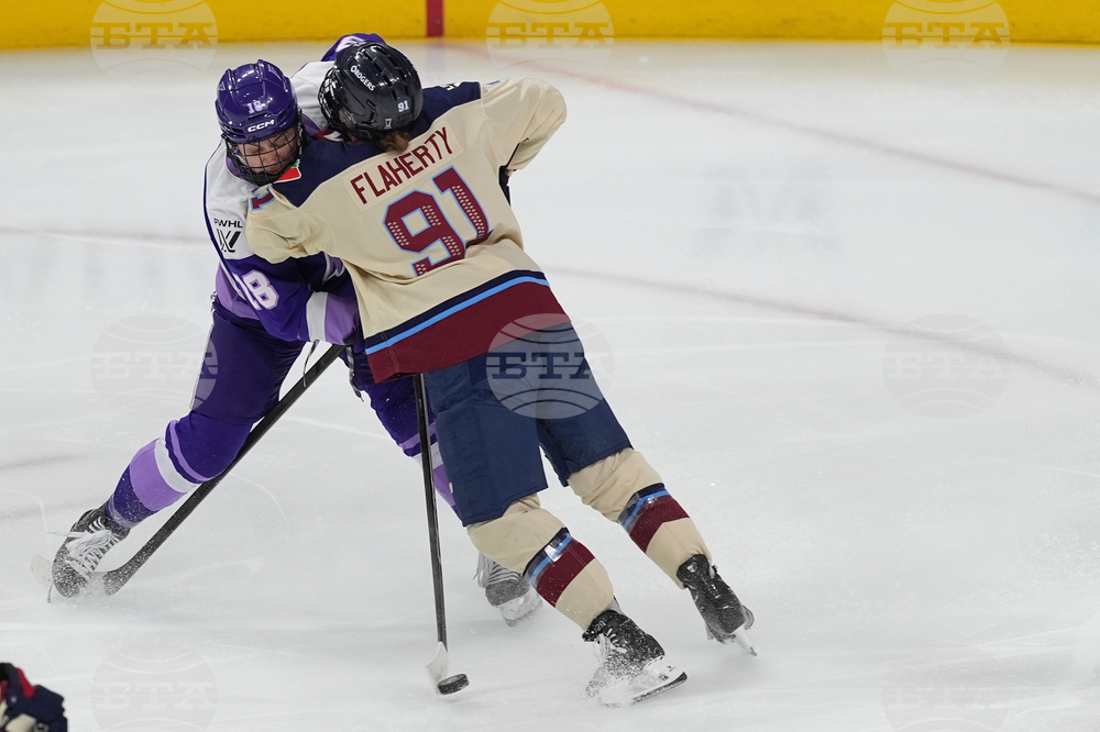 PWHL Frost Victoire Hockey