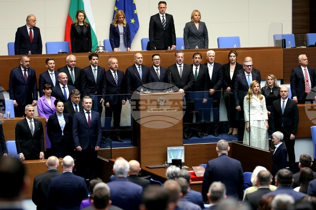 Rumen Radev's Cabinet Sworn In, Politicians React to Lineup