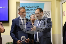 Пловдив - Откриване на лаборатории по физика, химия, биология, информатика и роботика