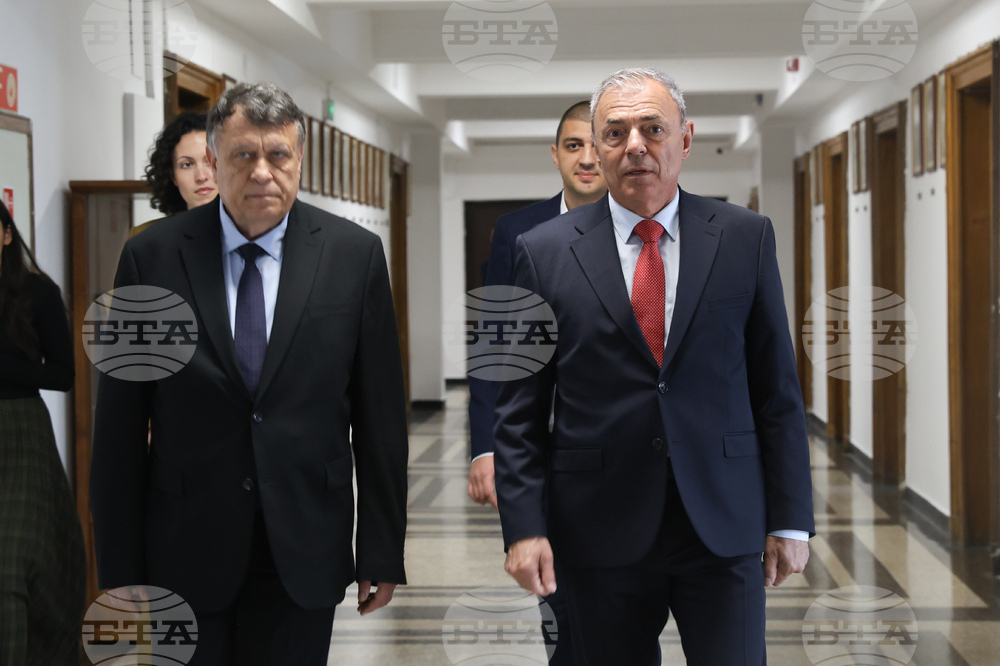 Министерство на образованието и науката - церемония по предаване и приемане на властта