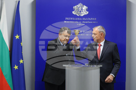 Министерство на образованието и науката - церемония по предаване и приемане на властта
