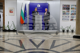 Министерство на образованието и науката - церемония по предаване и приемане на властта