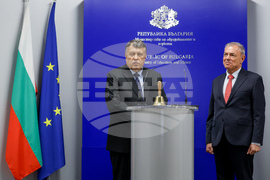 Министерство на образованието и науката - церемония по предаване и приемане на властта