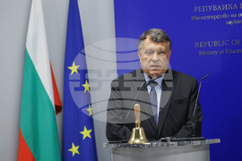 Министерство на образованието и науката - церемония по предаване и приемане на властта