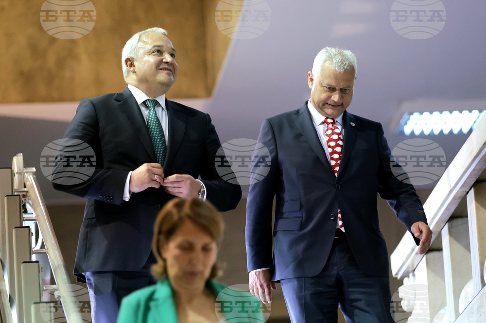 Министерство на вътрешните работи - церемония по предаване и приемане на властта
