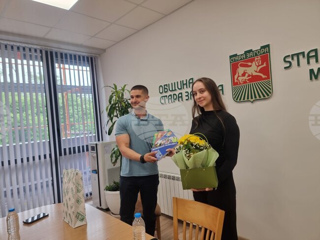 Спортът за децата е нещо незаменимо, каза в Стара Загора олимпийската шампионка по художествена гимнастика Стефани Кирякова
