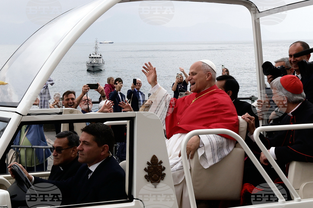 Italy Pope Naples