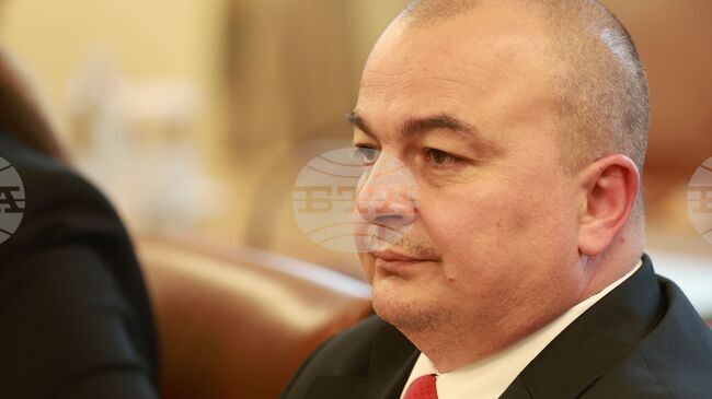 В понеделник ще бъде внесен законопроект за овладяването на цените на земеделската продукция, заяви министър Пламен Абровски 