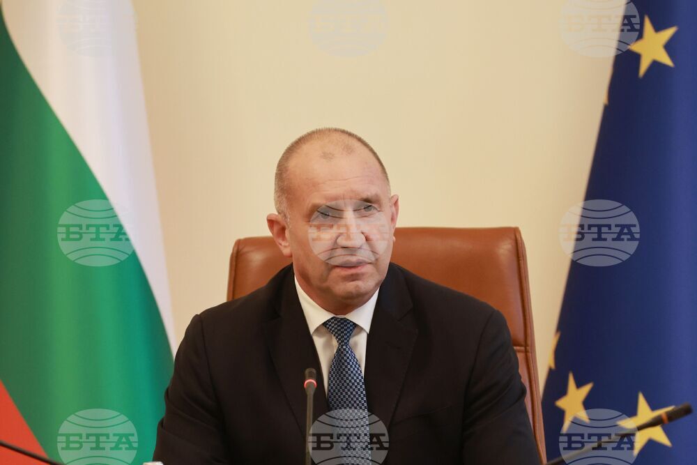 Премиерът Румен Радев разпредели ресорите на вицепремиерите