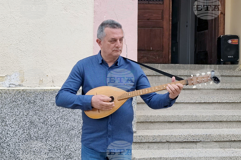 Село Шишковци - къща музей „Владимир Димитров – Майстора“ - арт кафе
