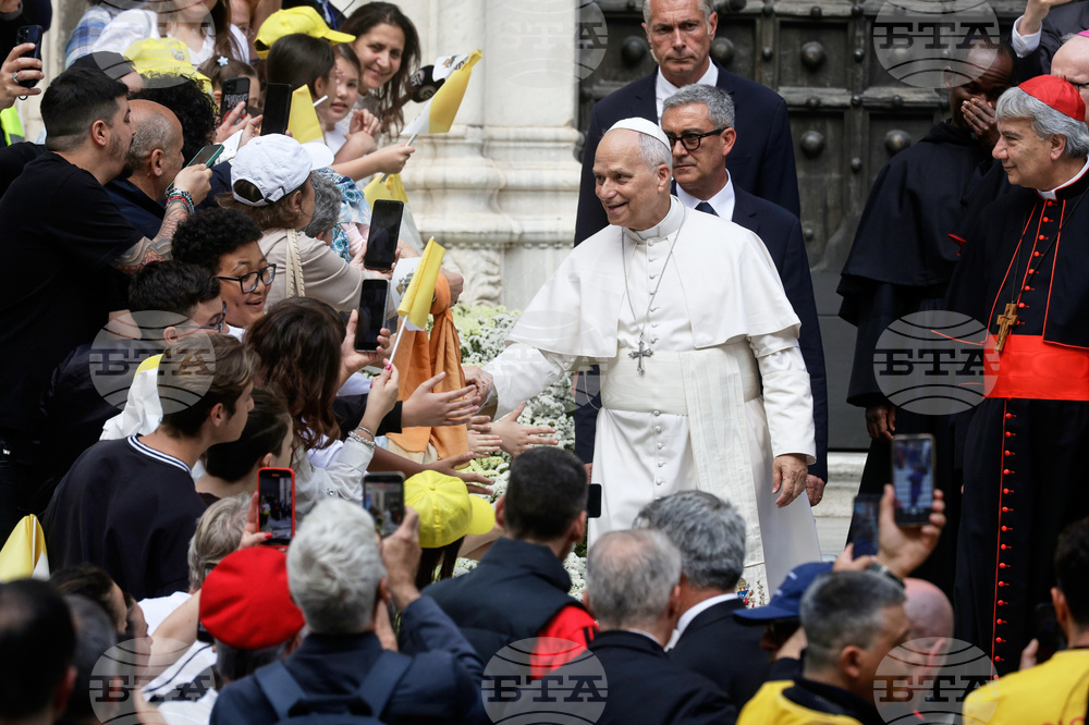 Italy Pope Naples