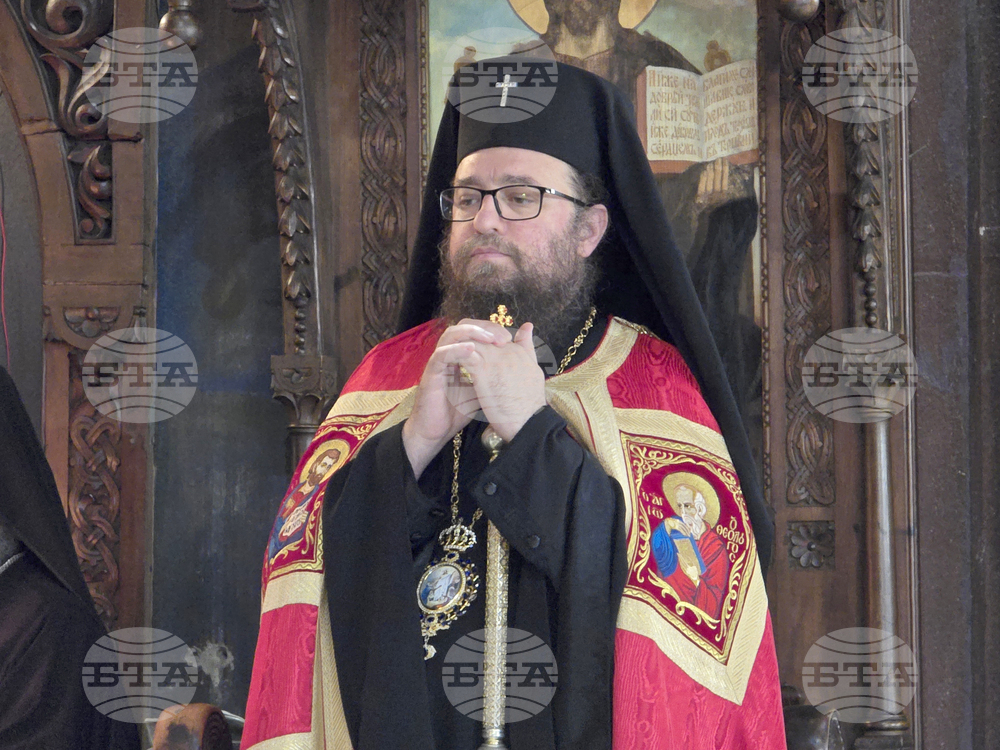 Видин - храм „Св. Николай Чудотворец“ - митрополит Пахомий - вечерня