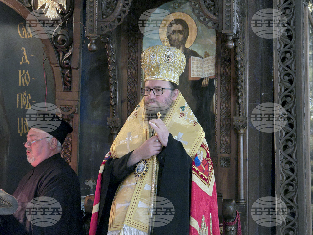 Видин - храм „Св. Николай Чудотворец“ - митрополит Пахомий - вечерня