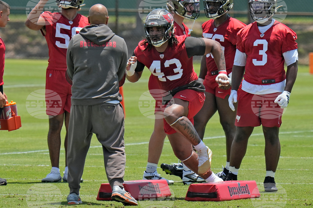Buccaneers Rookies Football