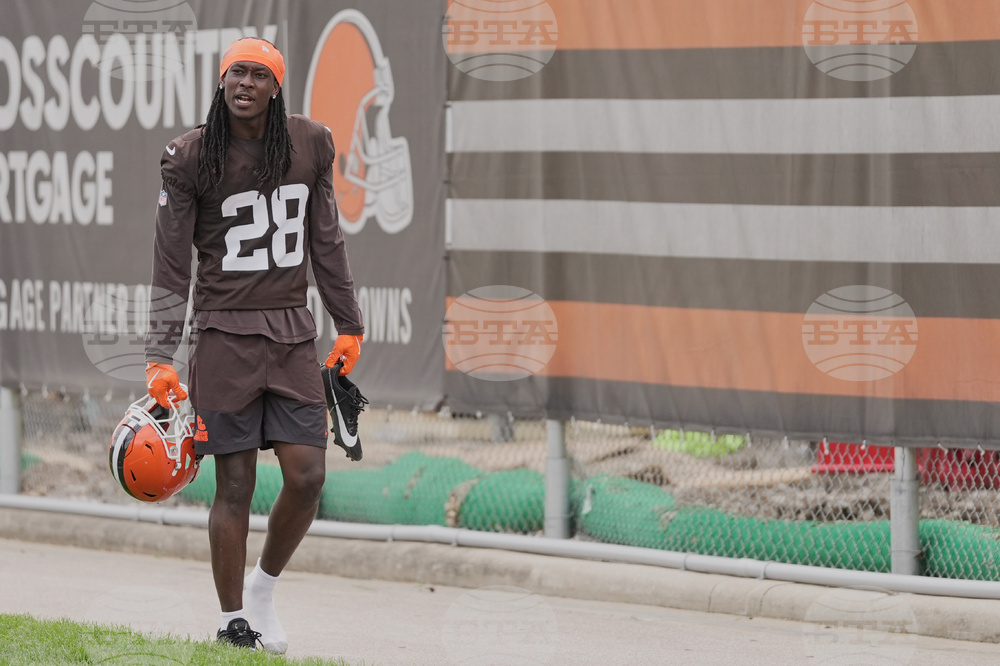 Browns Rookies Football