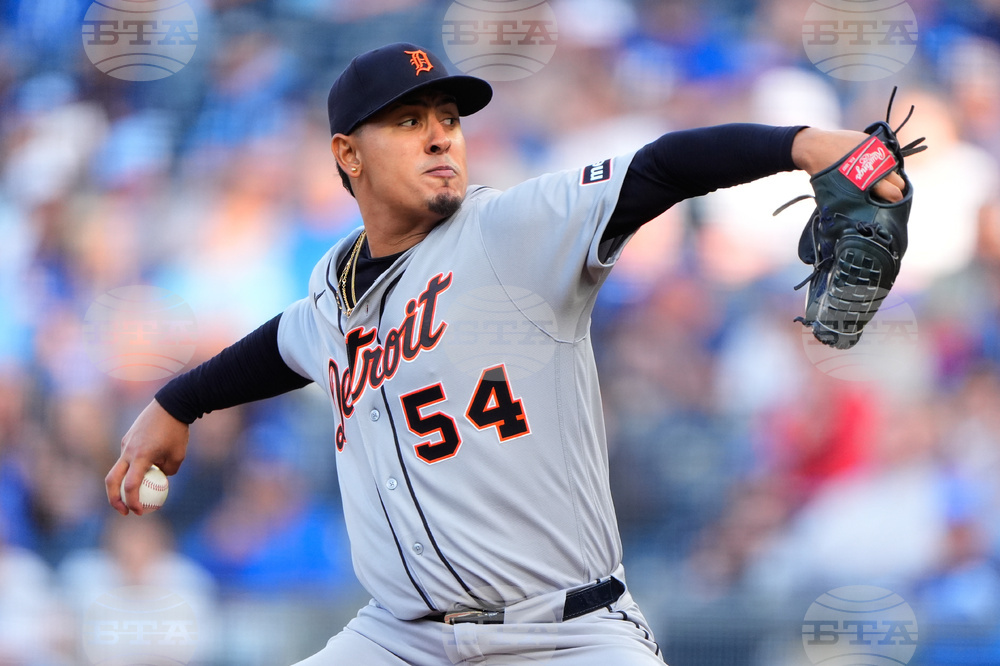 Tigers Royals Baseball