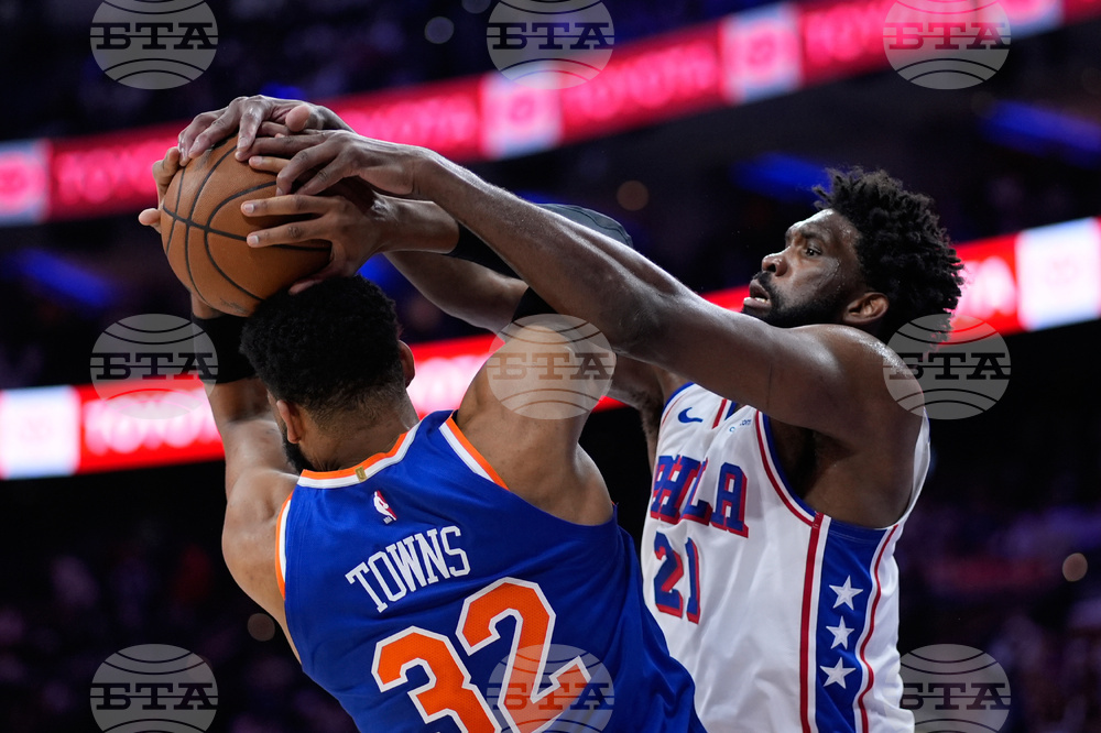 Knicks 76ers Basketball