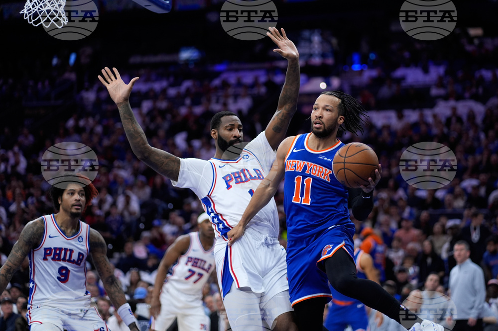 Knicks 76ers Basketball