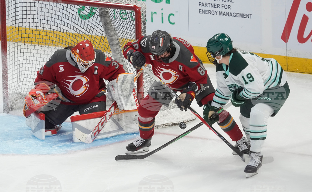 PWHL Fleet Charge Hockey