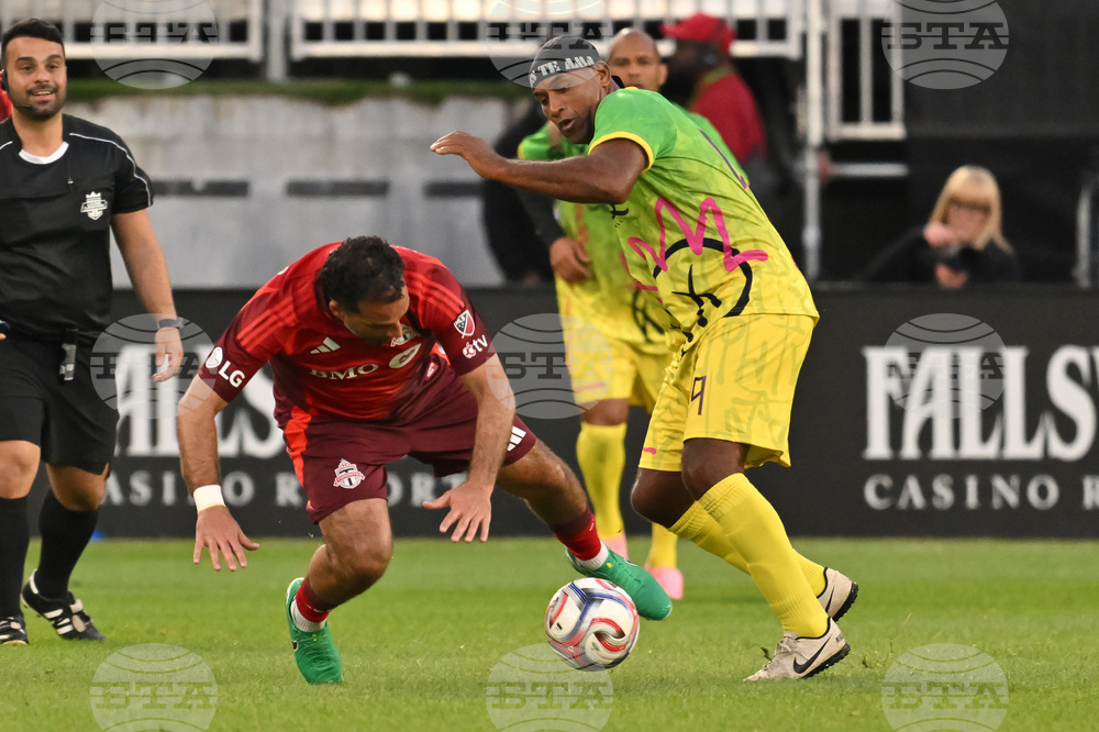 Brazil Legends Toronto FC Legends Soccer