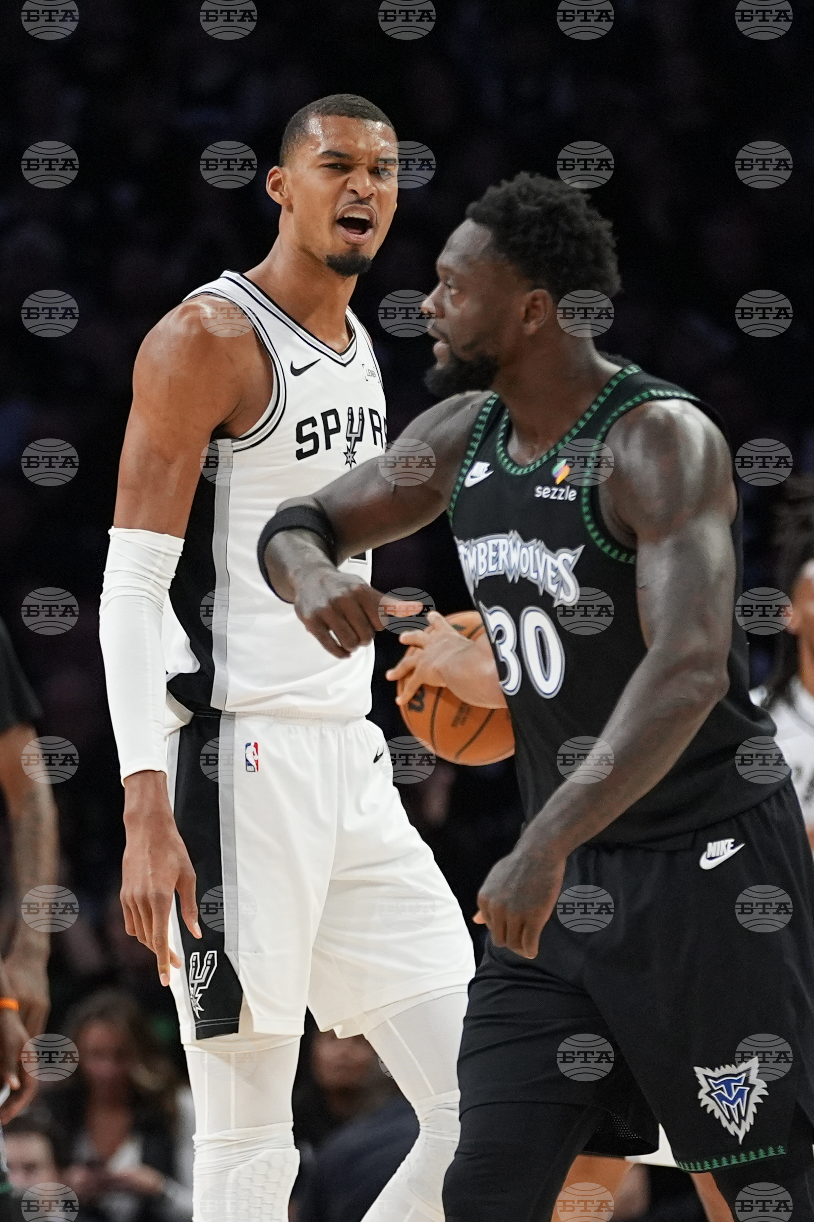Spurs Timberwolves Basketball