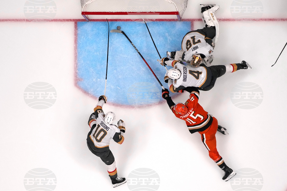 APTOPIX Golden Knights Ducks Hockey