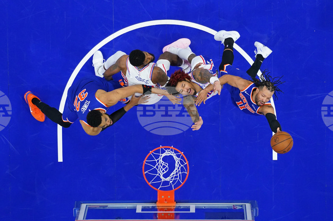 APTOPIX Knicks 76ers Basketball