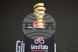 Бургас - Giro d’Italia 2026 - откриваща церемония на втори етап