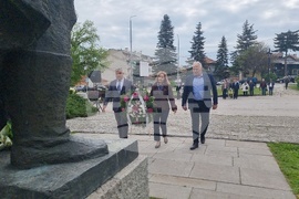 Добрич - 9 май - поклонение