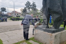 Добрич - 9 май - поклонение