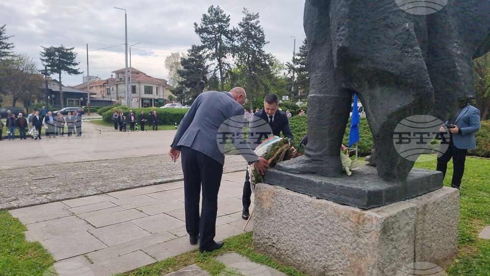 Добрич - 9 май - поклонение